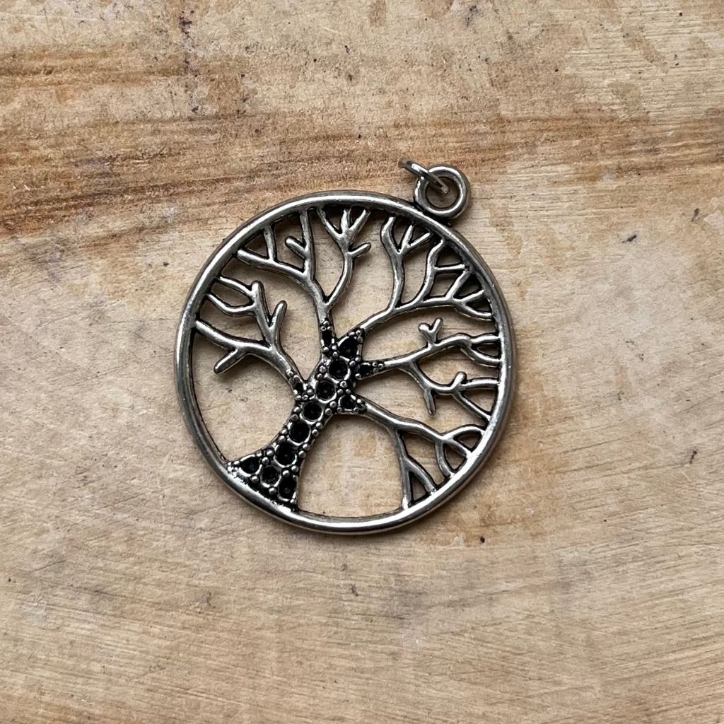 Small tree of life pendant