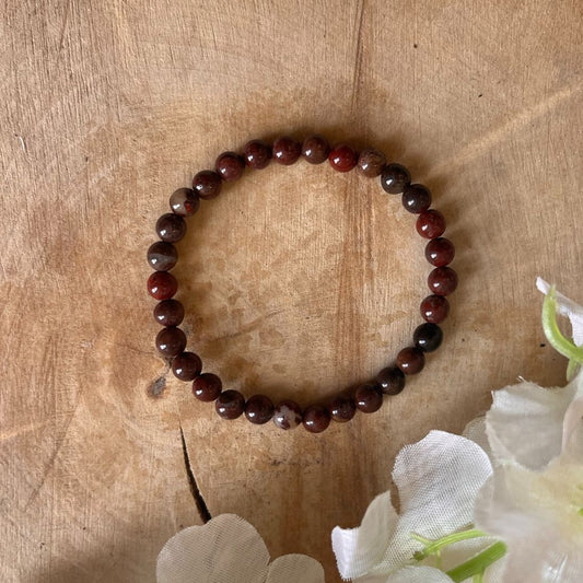 Almandine garnet gemstone beaded bracelet