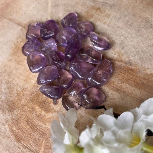 Amethyst tumble gemstone